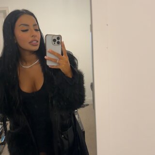 badgalriri: , , 