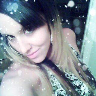 Reina: , , 