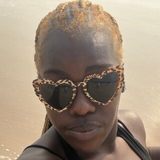 Scarlettdlite: , , 